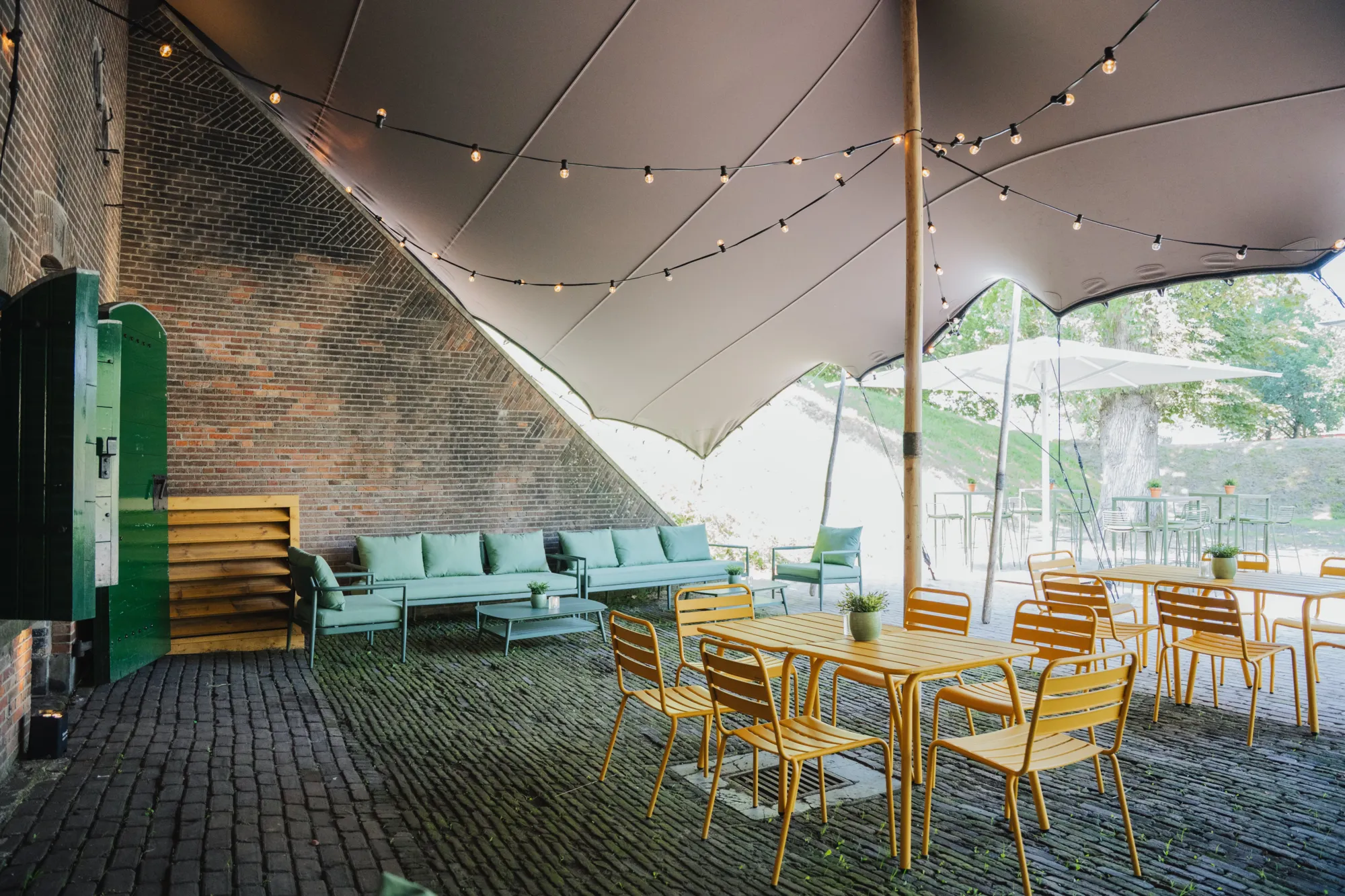 032aae0ec4837840e176638c7c5c56d90a163d9e